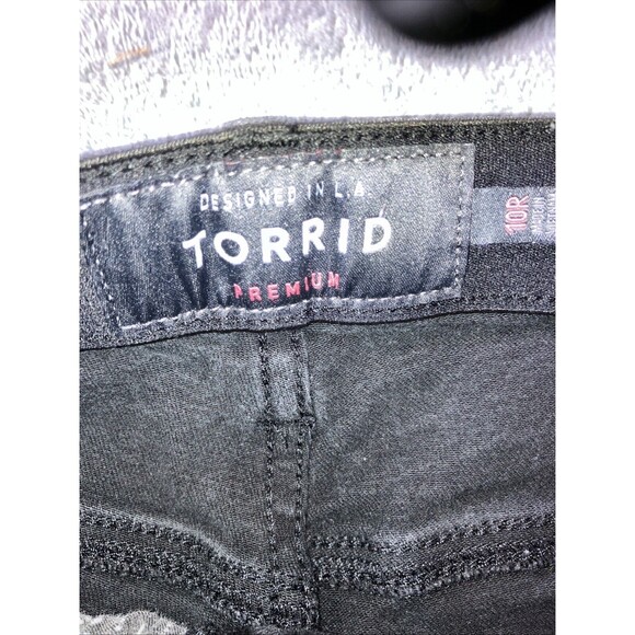 Torrid Jeans 10 R Black Premium Sky high Skinny Distressed Torn Minimalist - Picture 6 of 7